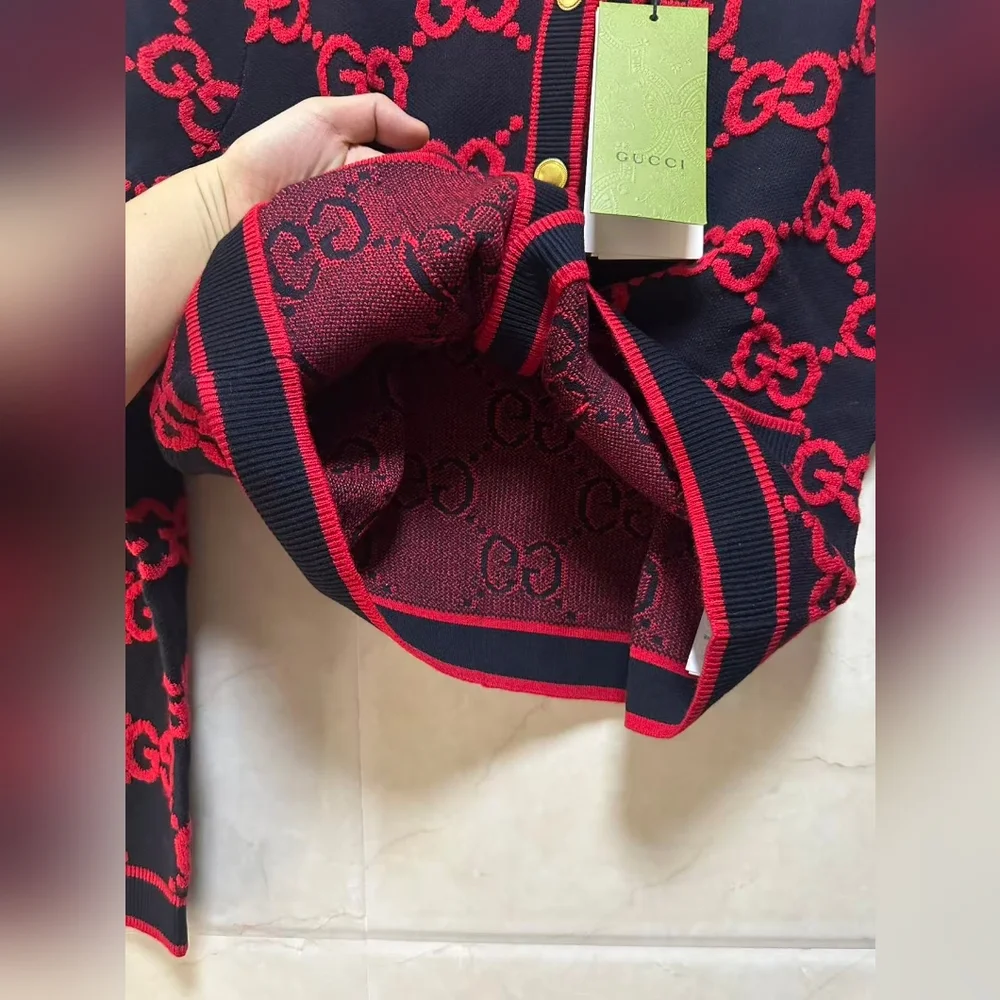 Gucci GG Jacquard Wool blend Knit Cardigan - Picture 10 of 16